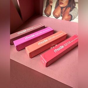 Rhode Peptide Lip Tint